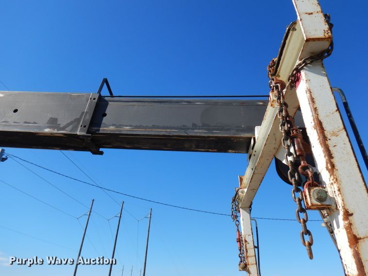 image for item FW9879 2009 Sterling L-Line  crane truck with dump bed