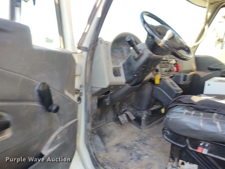 image for item FY9793 2009 International 7500  dump truck