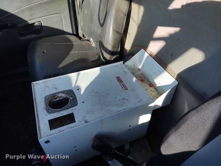 image for item FY9793 2009 International 7500  dump truck