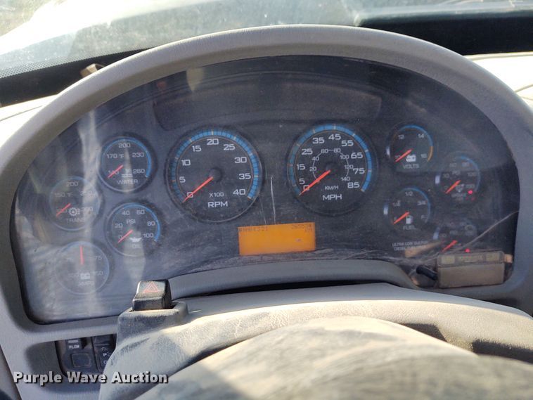 image for item FY9793 2009 International 7500  dump truck