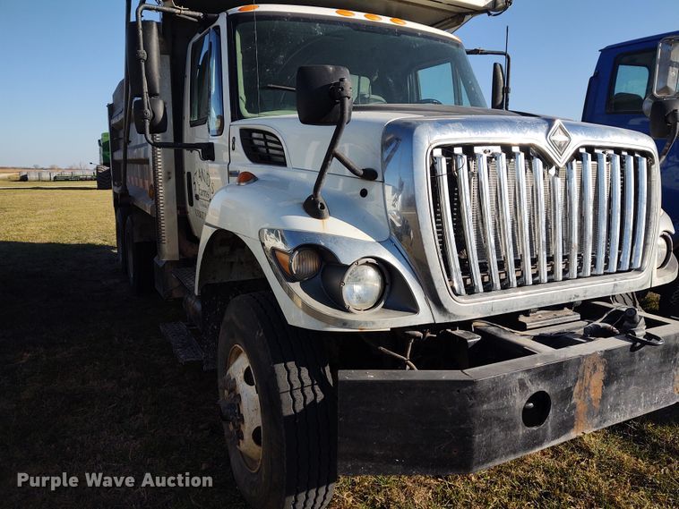 image for item FY9793 2009 International 7500  dump truck