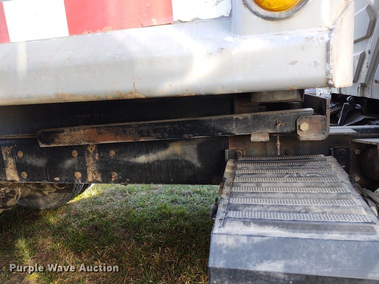 image for item FY9793 2009 International 7500  dump truck