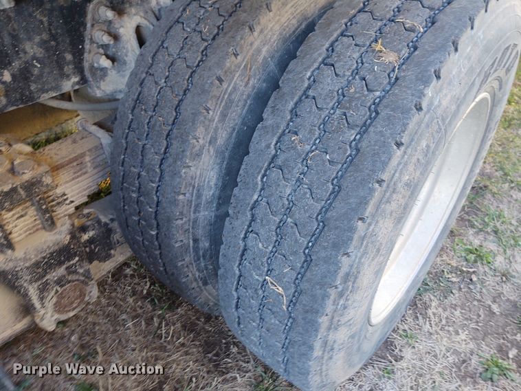 image for item FY9793 2009 International 7500  dump truck