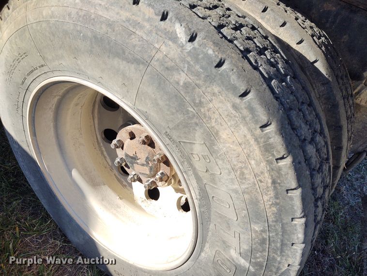 image for item FY9793 2009 International 7500  dump truck