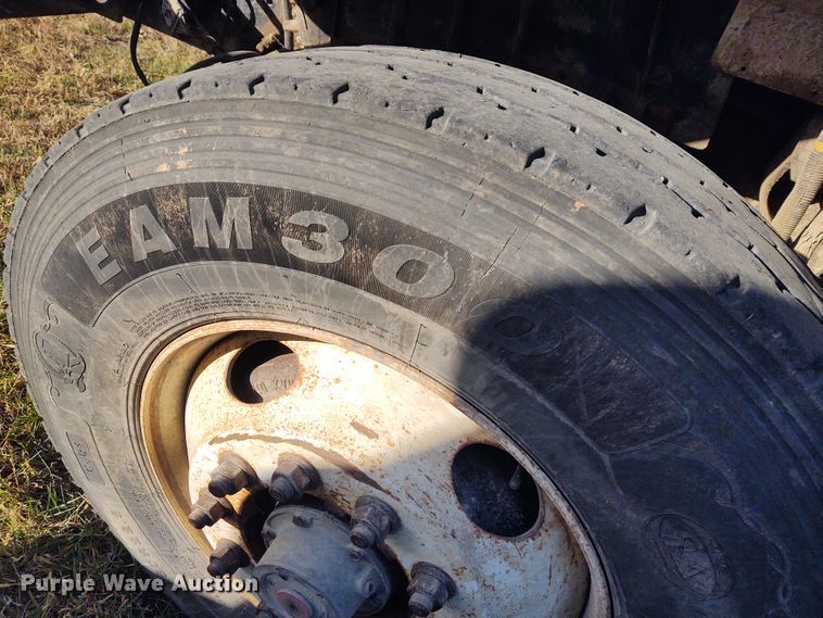 image for item FY9793 2009 International 7500  dump truck