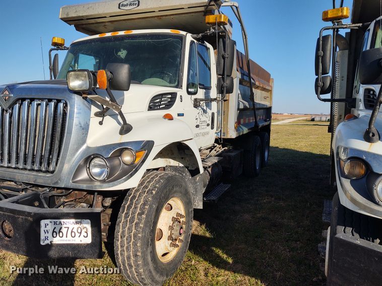 image for item FY9794 2009 International 7500  dump truck