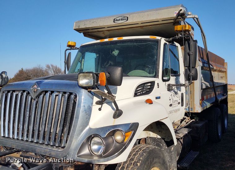 image for item FY9794 2009 International 7500  dump truck