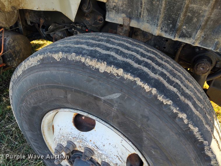 image for item FY9794 2009 International 7500  dump truck