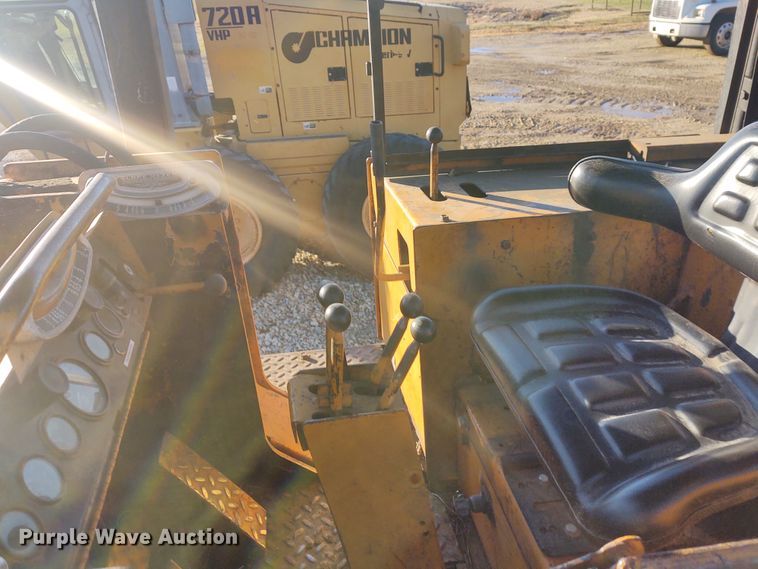 image for item FY9802 Case 1450B  track loader