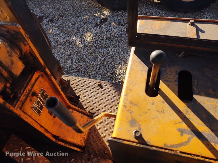 image for item FY9802 Case 1450B  track loader