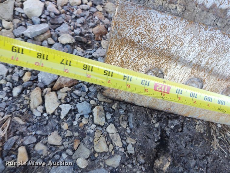 image for item FY9803 2004 John Deere 650H XLT  dozer