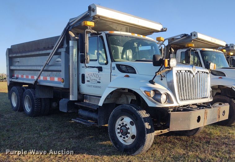 image for item FY9804 2009 International 7500  dump truck