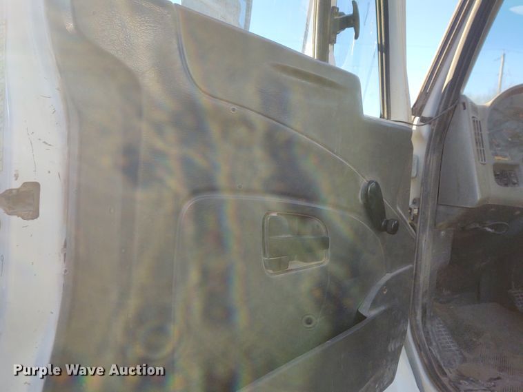 image for item FY9804 2009 International 7500  dump truck