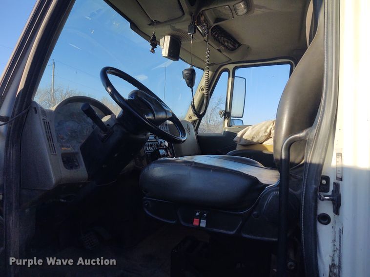 image for item FY9804 2009 International 7500  dump truck