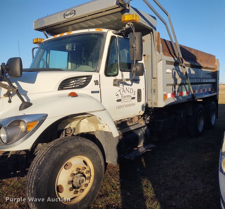 image for item FY9804 2009 International 7500  dump truck