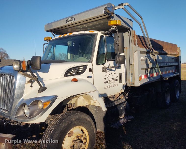 image for item FY9804 2009 International 7500  dump truck