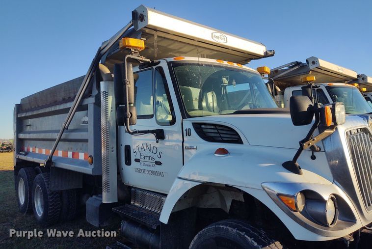 image for item FY9804 2009 International 7500  dump truck