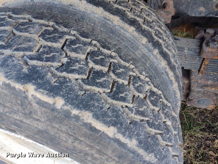 image for item FY9804 2009 International 7500  dump truck