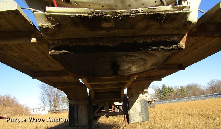 image for item GC9774 1975 Walker tank trailer