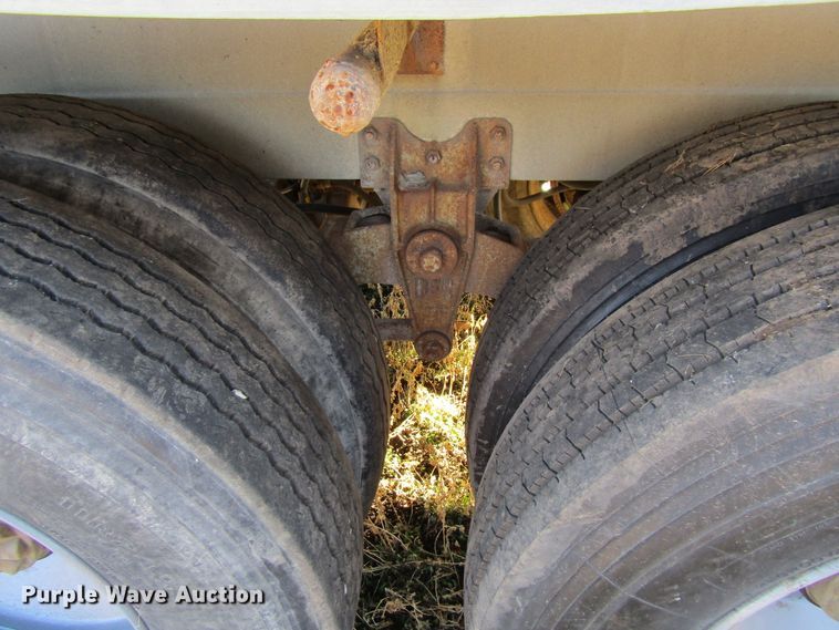 image for item GC9774 1975 Walker tank trailer