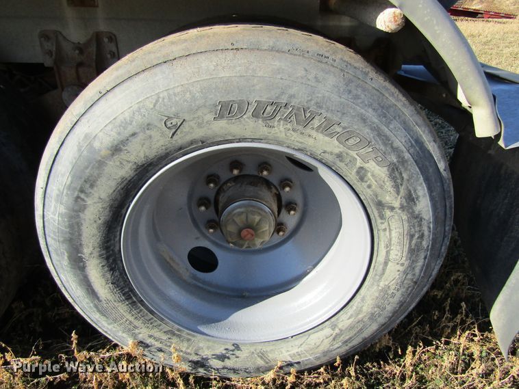 image for item GC9774 1975 Walker tank trailer