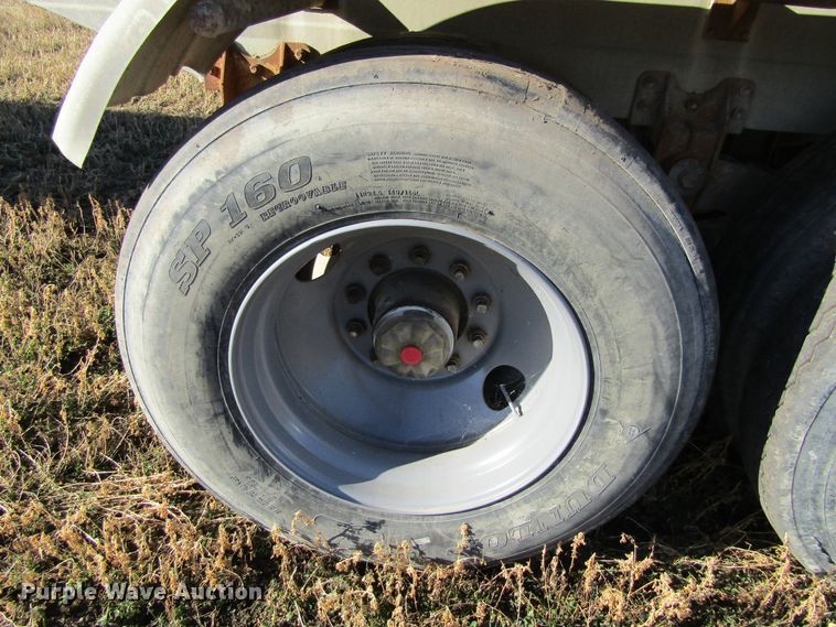 image for item GC9774 1975 Walker tank trailer