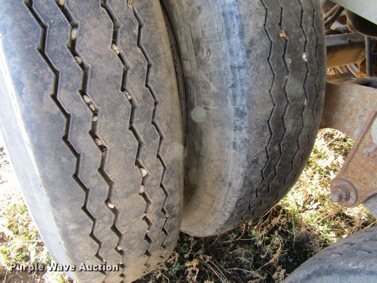 image for item GC9774 1975 Walker tank trailer