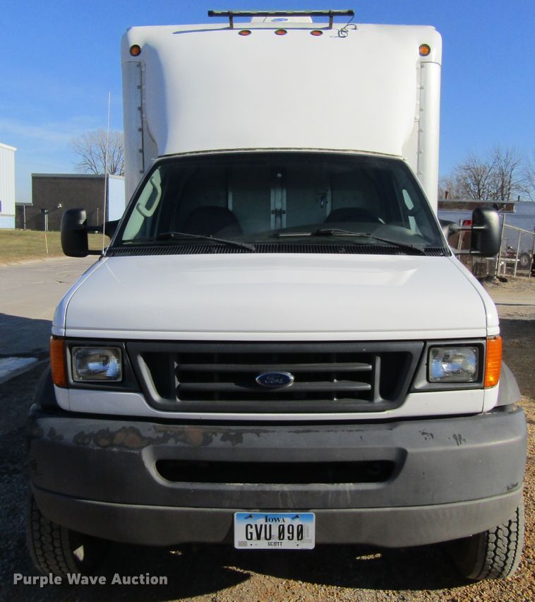 image for item GC9781 2003 Ford Econoline E550  sewer inspection truck