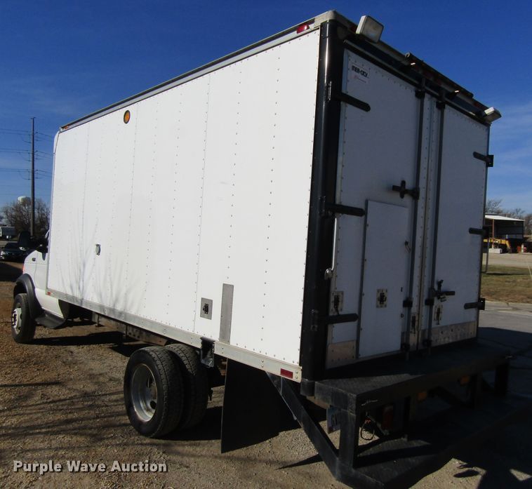 image for item GC9781 2003 Ford Econoline E550  sewer inspection truck