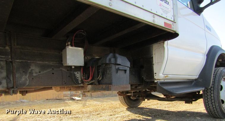 image for item GC9781 2003 Ford Econoline E550  sewer inspection truck