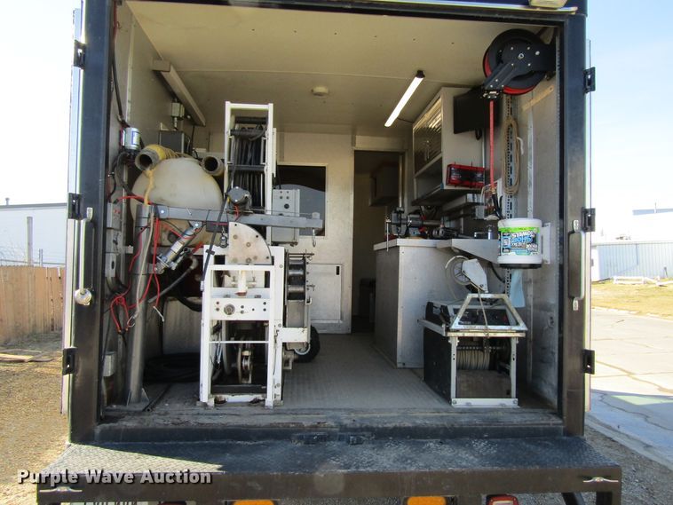 image for item GC9781 2003 Ford Econoline E550  sewer inspection truck