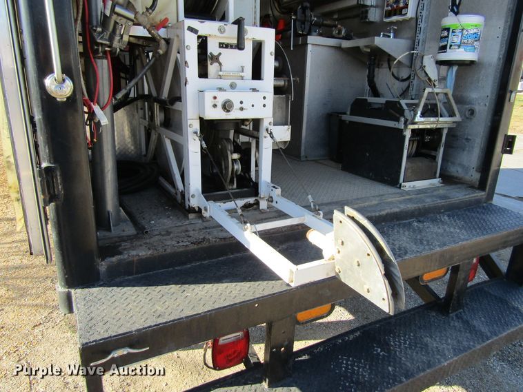 image for item GC9781 2003 Ford Econoline E550  sewer inspection truck