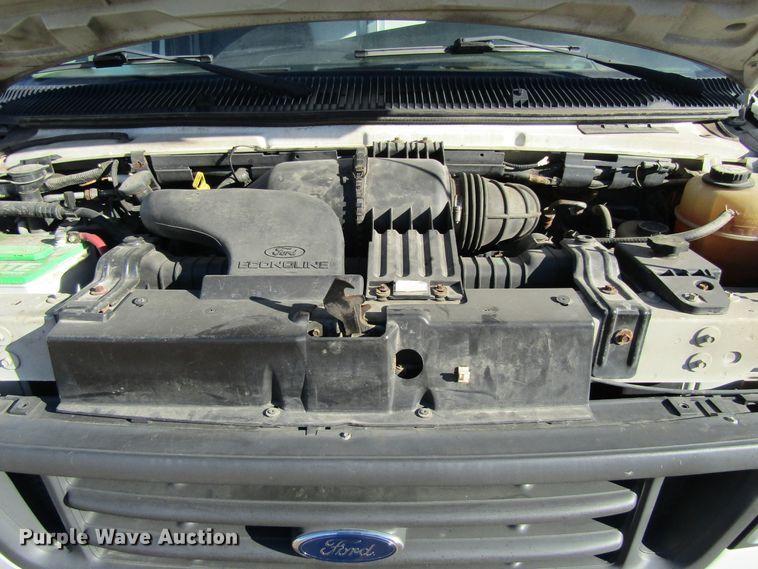 image for item GC9781 2003 Ford Econoline E550  sewer inspection truck