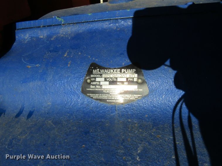 image for item GC9782 1996 Ford L8000  sewer jetter truck