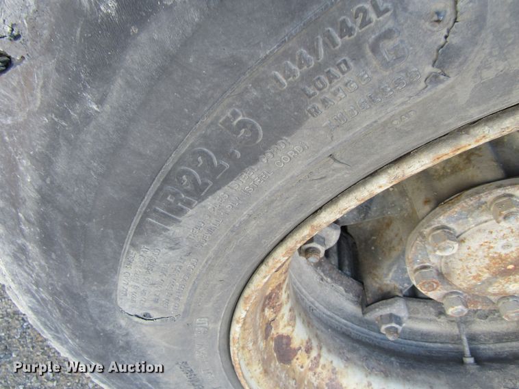 image for item GC9782 1996 Ford L8000  sewer jetter truck