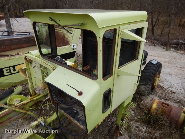 image for item GH9045 1980 Euclid 215FD  haul truck