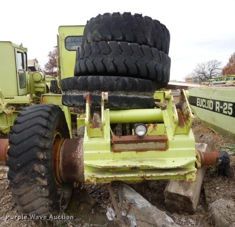 image for item GH9045 1980 Euclid 215FD  haul truck