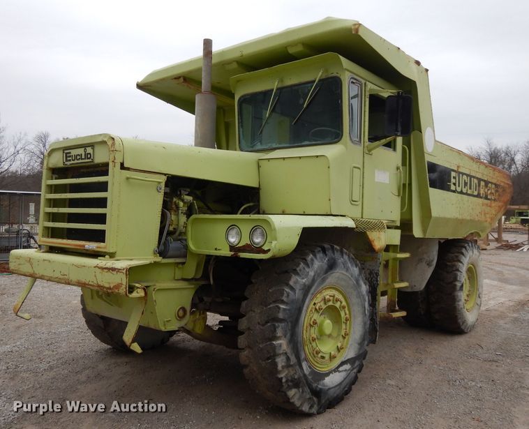 image for item GH9047 1979 Euclid 215FD  haul truck