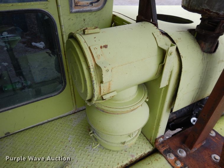 image for item GH9048 1979 Euclid 215FD haul truck