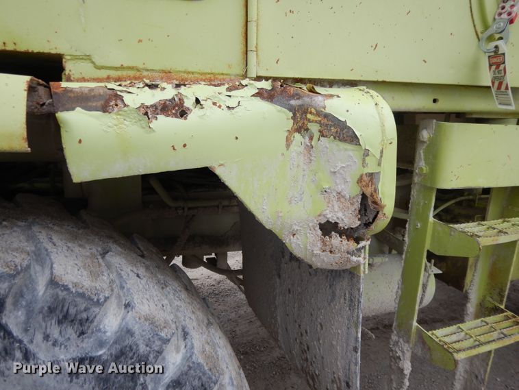 image for item GH9048 1979 Euclid 215FD haul truck