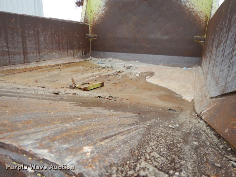 image for item GH9048 1979 Euclid 215FD haul truck