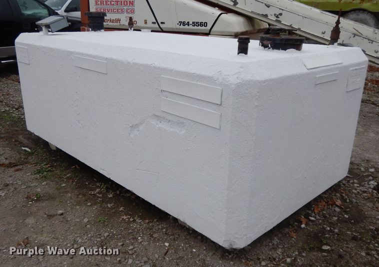 image for item GH9049 Con Vault fuel tank