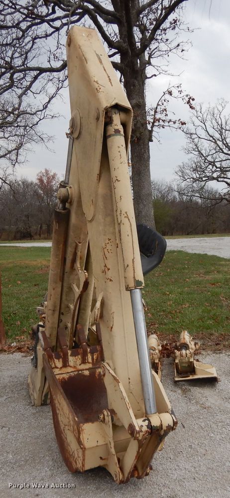 image for item GH9051 Case M350 backhoe stick