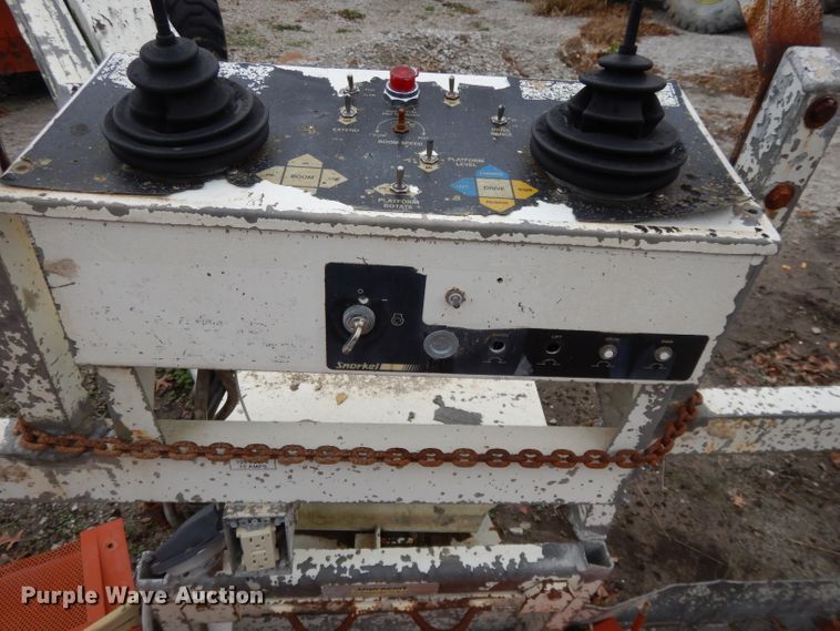 image for item GH9053 1998 Snorkelift TBA60RD7  boom lift