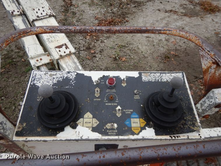 image for item GH9053 1998 Snorkelift TBA60RD7  boom lift