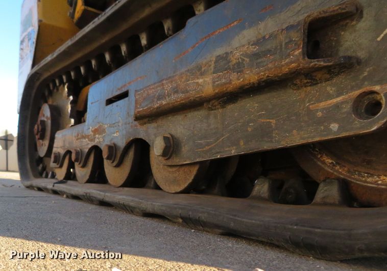 image for item GI9239 2005 Vermeer S600TX  compact utility loader