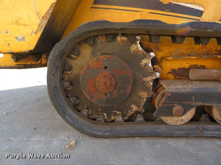 image for item GI9239 2005 Vermeer S600TX  compact utility loader