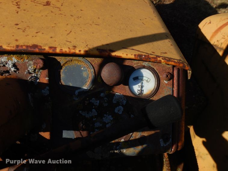 image for item GK9470 Minneapolis Moline G706  tractor