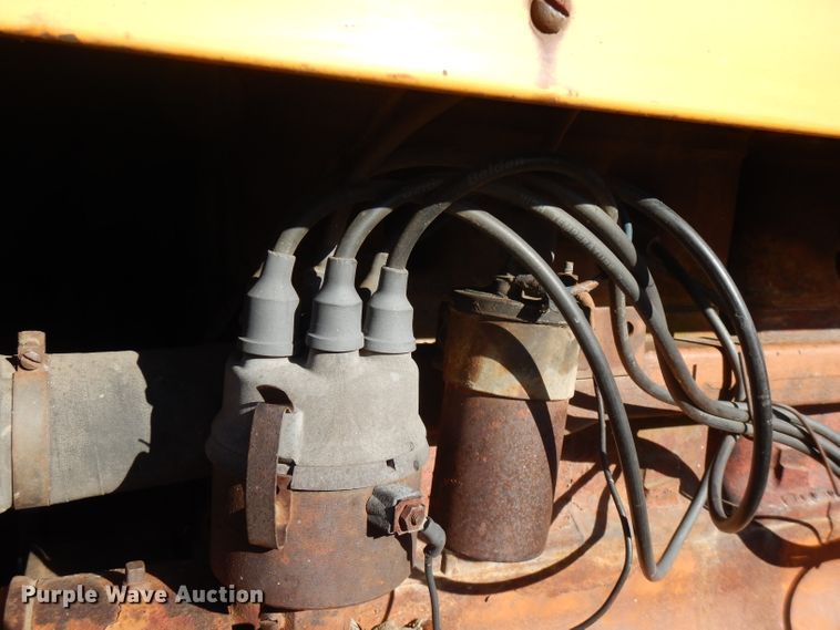 image for item GK9470 Minneapolis Moline G706  tractor