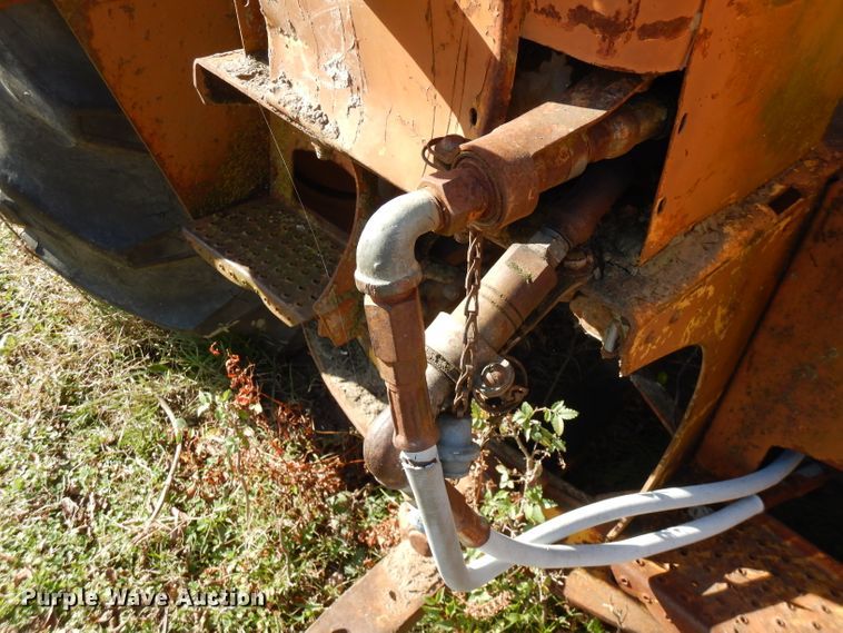 image for item GK9470 Minneapolis Moline G706  tractor